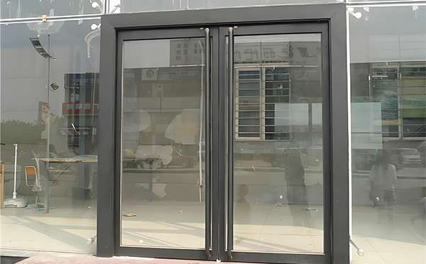 西峰玻璃地弹门