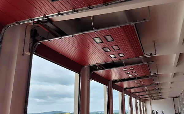 西峰工业翻板门