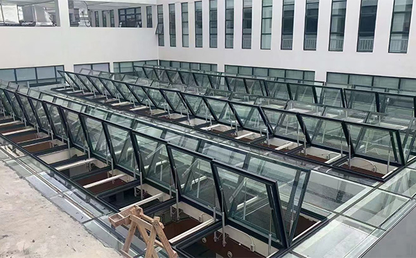 百安科技有限公司近期西峰排烟窗项目案例分享